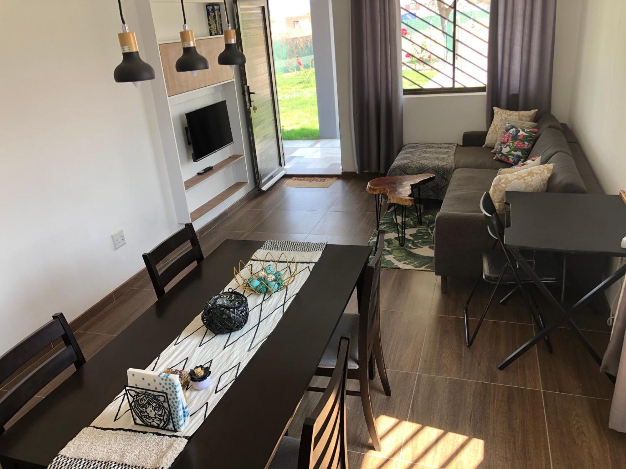 F2 Farmhouse Omuthiya Exteriör bild